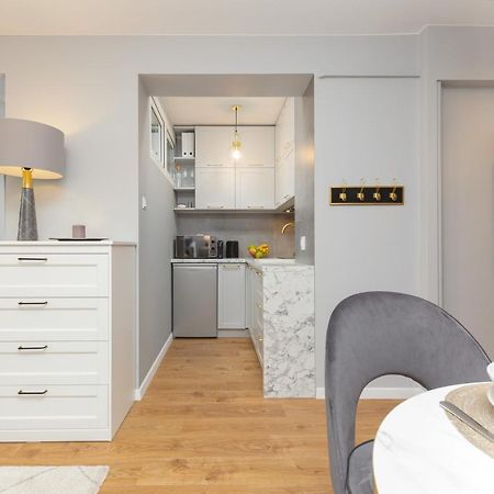 City Center Apartment Near The Vistula By Noclegi Renters Βαρσοβία Εξωτερικό φωτογραφία