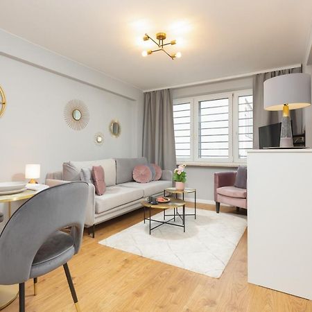 City Center Apartment Near The Vistula By Noclegi Renters Βαρσοβία Εξωτερικό φωτογραφία